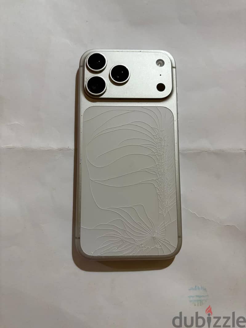 Apple - iPhone 17 Pro Max 2