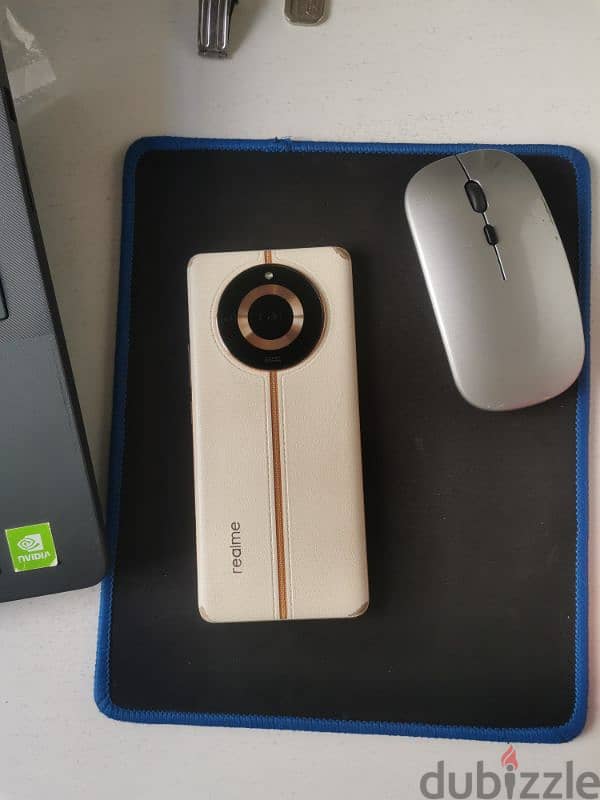 Realme 11pro (256) بحالة الزيرو 4