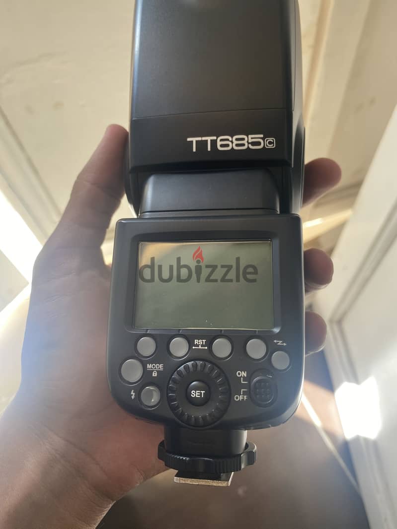 Canon 2000D 8