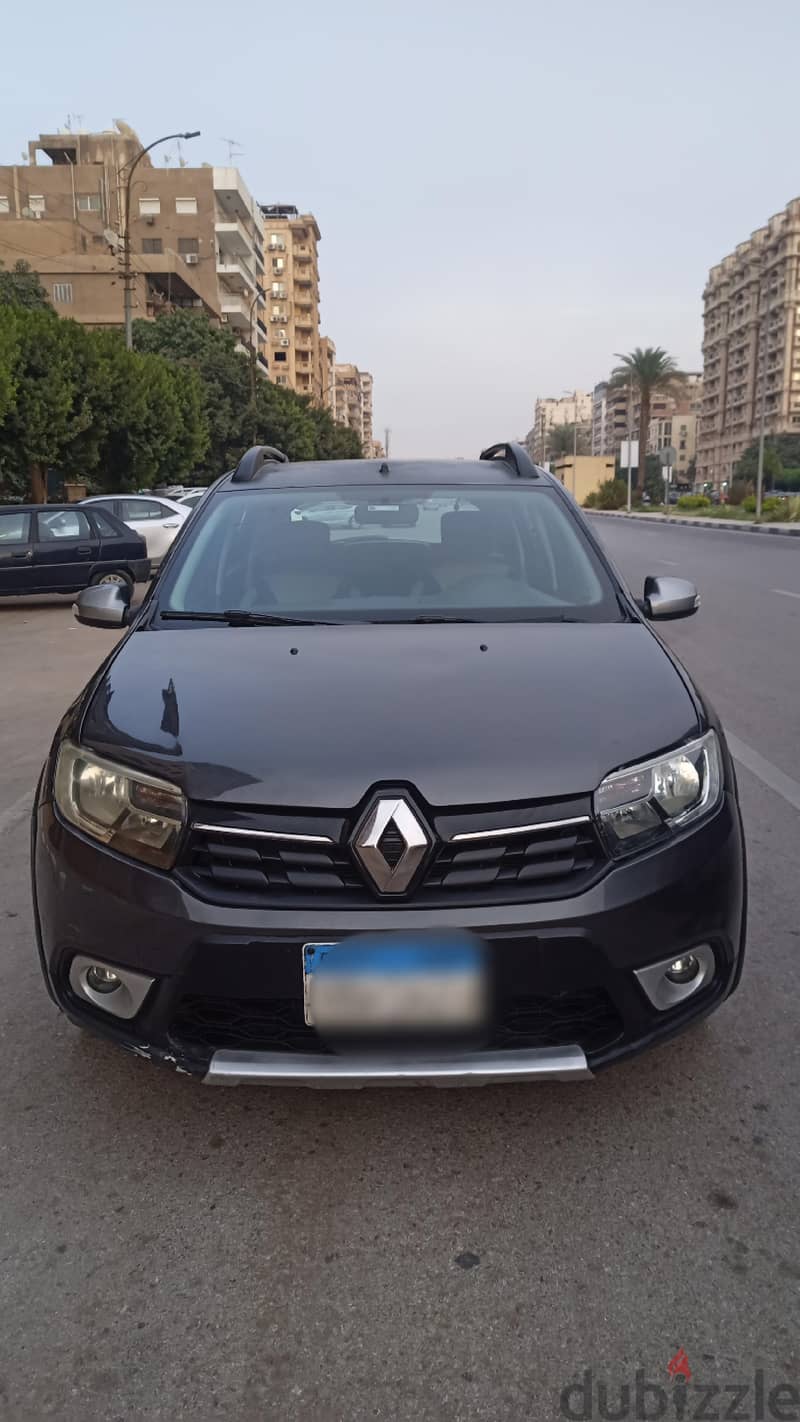 رينو سانديرو ستيب واى 2018
