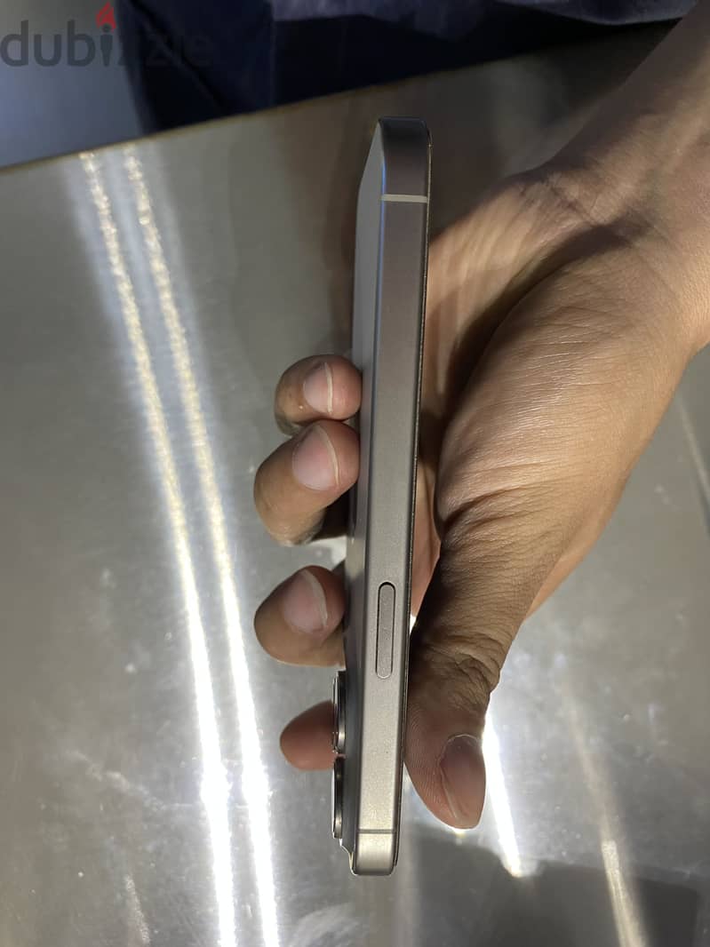 Apple - iPhone 15 Pro 3