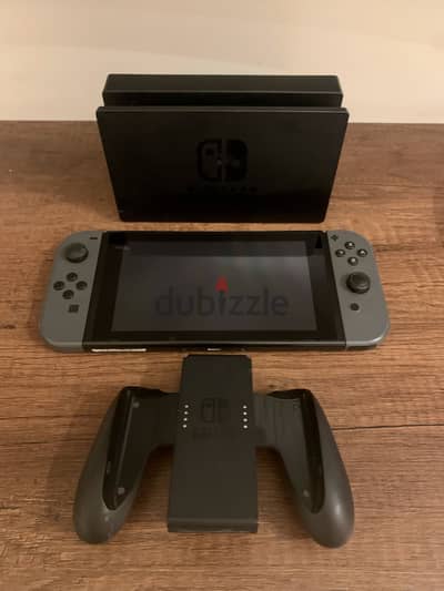 Nintendo Switch V2 - like new