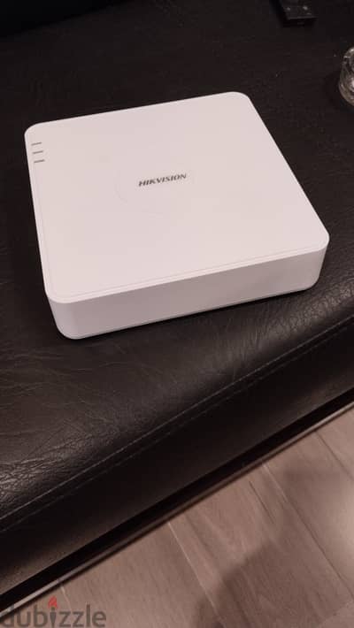 DVR hikvision 8 channel