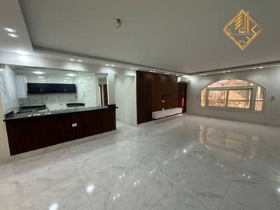 شقة للإيجار بالدقي 200م ألترا سوبر لوكس 3 غرف و3 ريسبشن