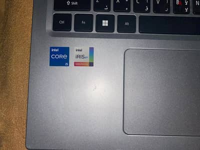 لاب توب ايسر  جي