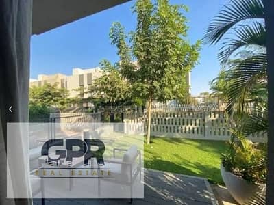 باقل من سعر السوق للبيع في كمبوند البروج بالتقسيط في أميز مرحلة في الكمبوند بفيو علي اللاندسكيب و بحييرات