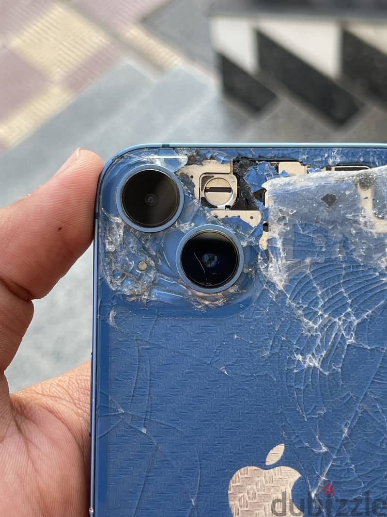 Apple - iPhone 13 2