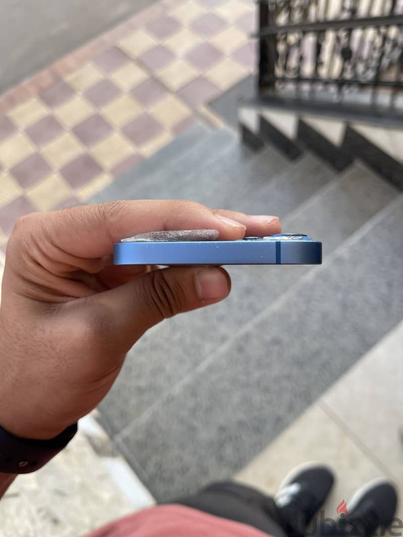 Apple - iPhone 13 6
