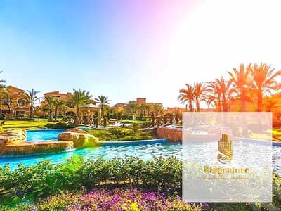 Unfurnished penthouse with roof terrace for rent—super-lux finish, never lived in—located in the Dyar Al-Mukhabarat compound, Fifth Settlement; featur