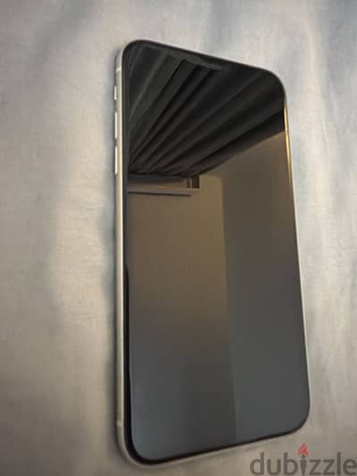 Apple - iPhone 11