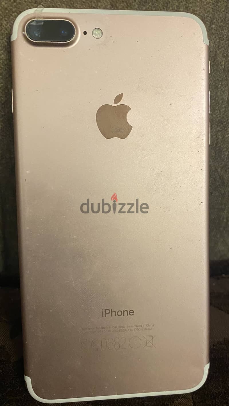 Apple - iPhone 7 Plus 1