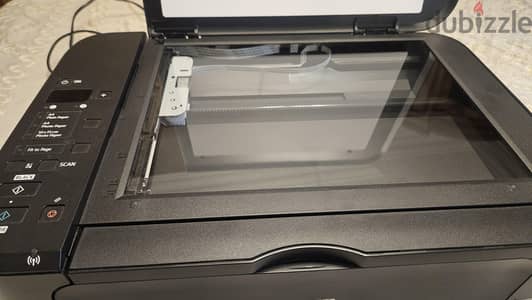 Printer and scanner - Canon MG3240  for sale طابعة وسكانه كانون ا