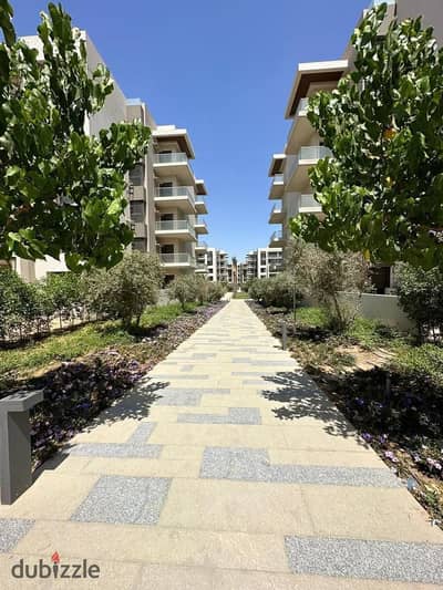 شقة للبيع استلام فوري متشطبة بالكامل في لوكيشن مميز  في ادريس ايست القاهرة الجديدة بجانب بالم هيلز و ماونتن فيو القاهرة الجديدة Address East New Cairo