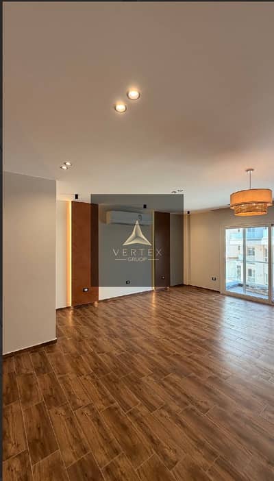 Super lux finishing First use apartment for rent in Compound Mountain View iCity, New Cairo
