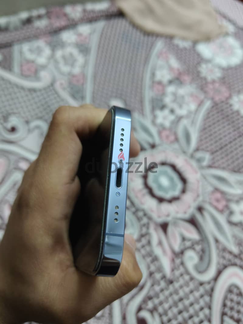 iPhone 13 pro 4
