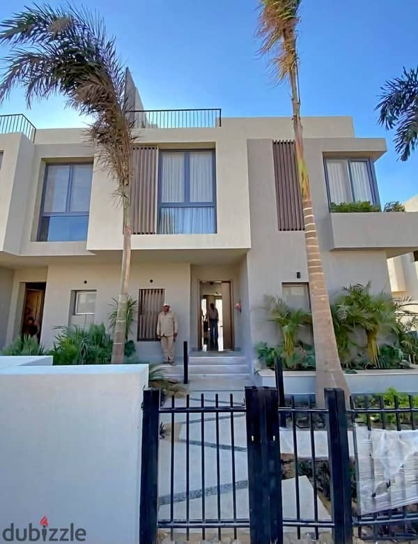 Townhouse ready to move with prime location in Sodic Sheikh Zayed near The Estates