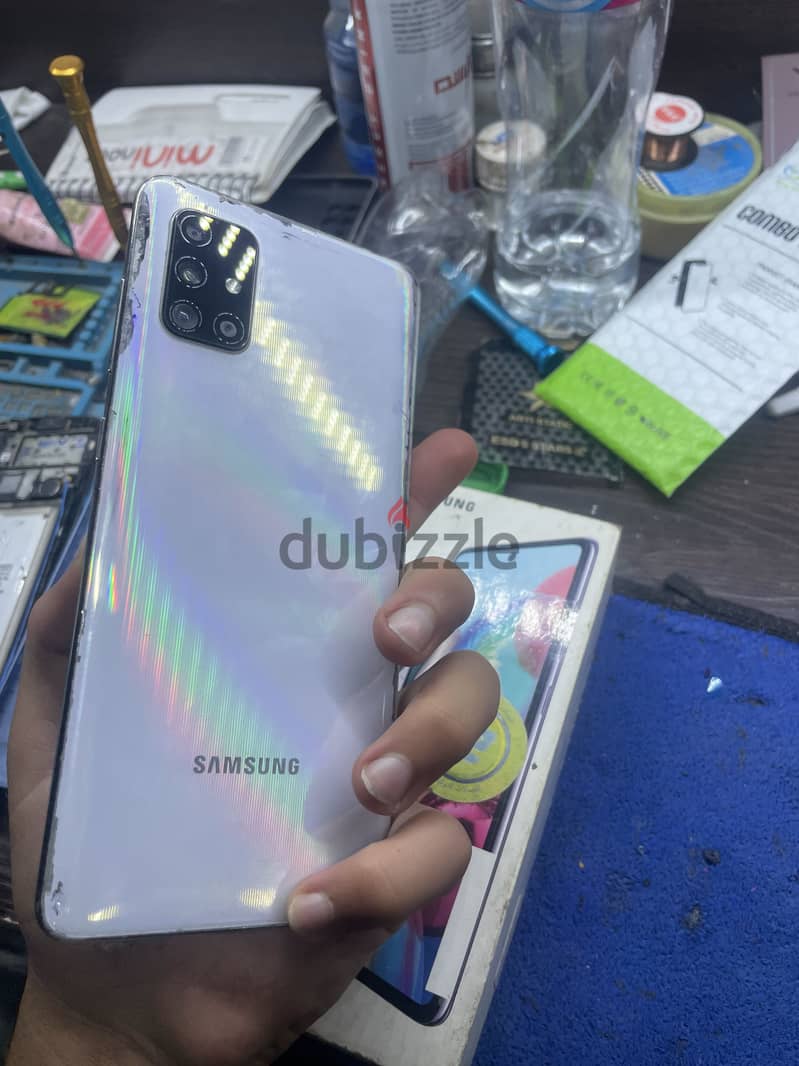 Samsung A71 5