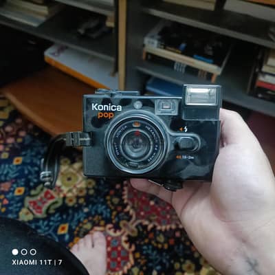 كاميرا konica pop