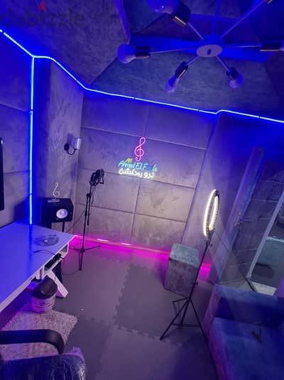 للبيع عزل غرفة تسجيل صوتي خشبية – للإسكندرية