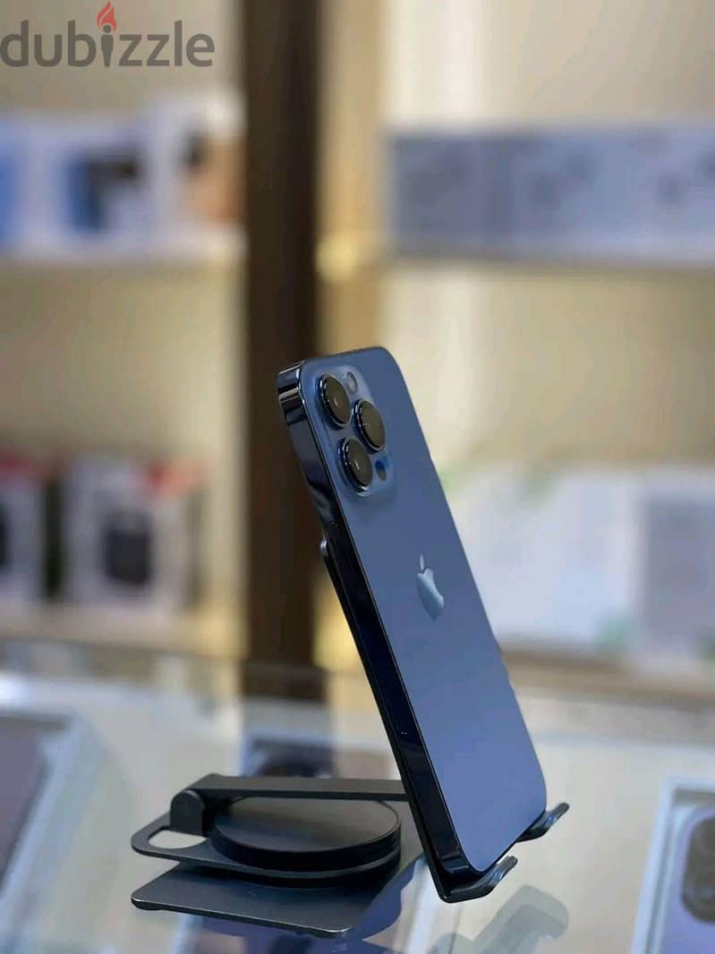 Apple - iPhone 13 Pro 1