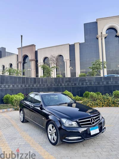 Mercedes-Benz C180 2012