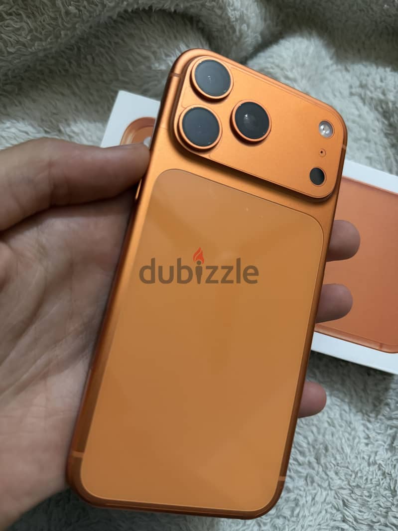 Apple - iPhone 17 Pro Max 1