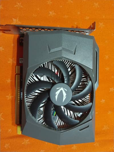 ZOTAC GAMING GeForce RTX 3050 Solo 6 gb