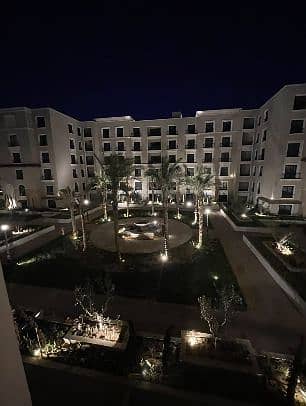 شقة لقطة للبيع في فيلدج ويست Village West الشيخ زايد | 149م 3 غرف استلام فوري | فيو لاندسكيب | شامل الصيانة والجراج | فيو مفتوح علي اللاندسكيب