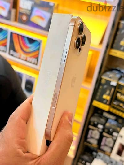آبل - آيفون 16 برو ماكس