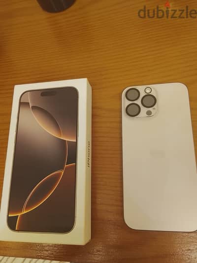 iPhone 16 pro max 256 لون صحراوي بطارية 90%