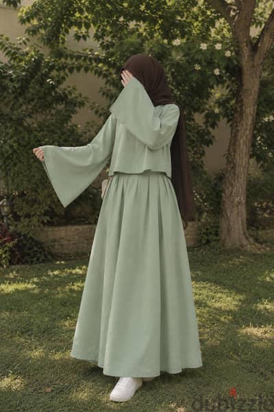 Mint Green Women's Suit – Cropped Blouse & Long Skirt | طقم حريمي