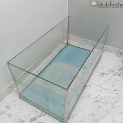 حوّل بيتك لقطعة من الطبيعة مع حوض سمك فخم بمقاس 120 سم!