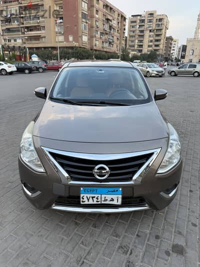 Nissan Sunny 2022