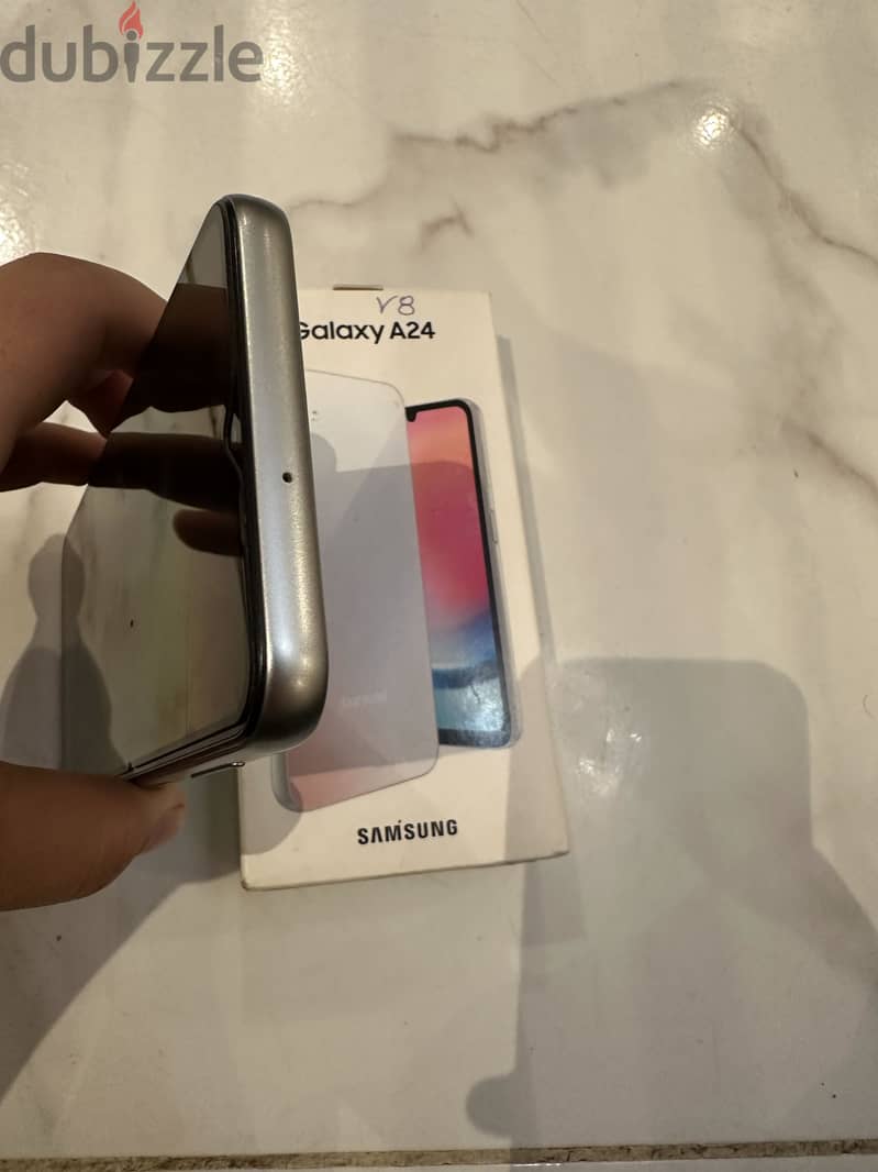 Samsung A24 6