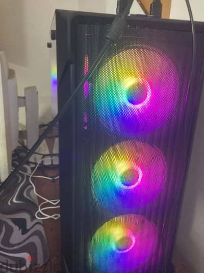 Gaming PC للبيع – GTX 1650 4GB – RAM 16GB – كيسة جيمنج