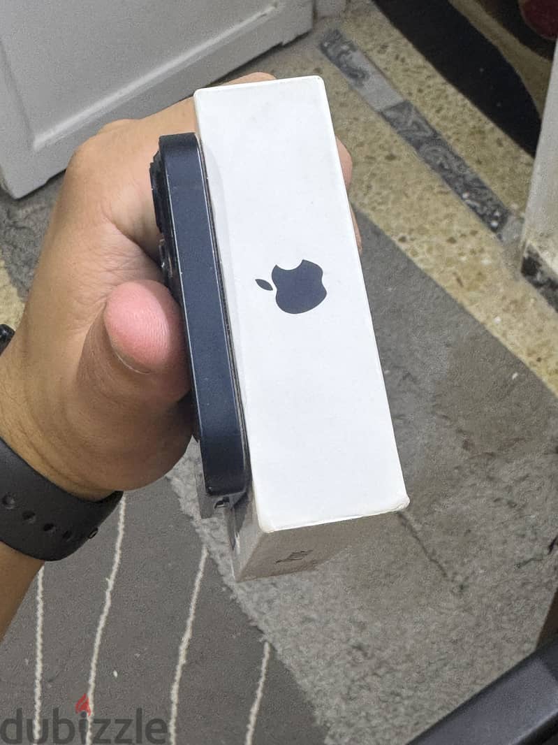 Apple - iPhone 13 2