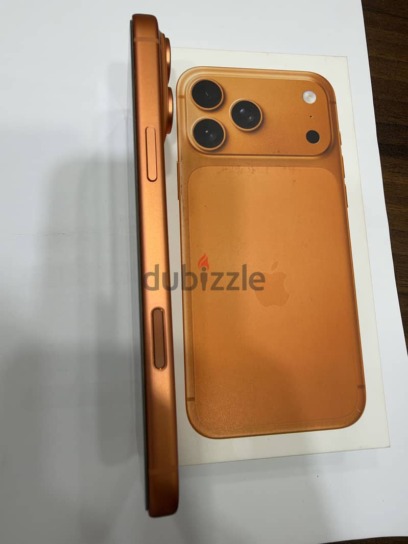 Apple - iPhone 17 Pro Max 1