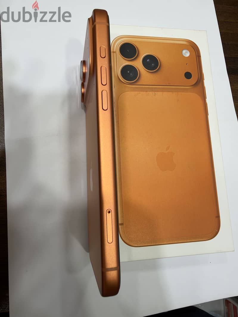 Apple - iPhone 17 Pro Max 5