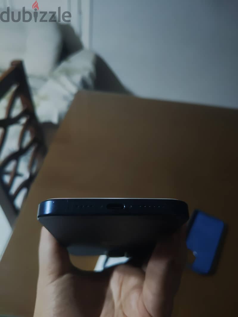 Apple - iPhone 15 Pro Max 5