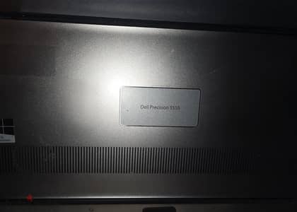 لابتوب dell precision 5510 حالة ممتازة تاتش سكرين بطاريه جيدة