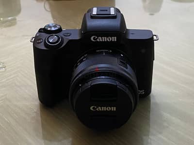 Canon EOS M50
