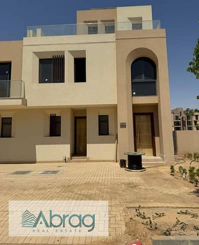 TOWN house villa for sale in New Sheikh Zayed, VYE Compound by SODIC, ready for immediate occupancy