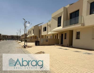 TOWN house villa for sale in New Sheikh Zayed, VYE Compound by SODIC, ready for immediate occupancy