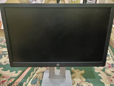 شاشة 24 بوصة HP