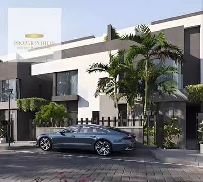 Twin villa, two floors, 358 square meters, with a distinctive landscape view in Sheikh Zayed, next to La Vista Patio on the Dahshur link