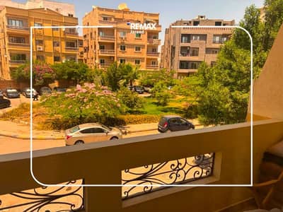 Luxury Apartment for Sale with Garden View in District 8, Sheikh Zayed – Near The Gate Mall | Ultra Lux – ready to move