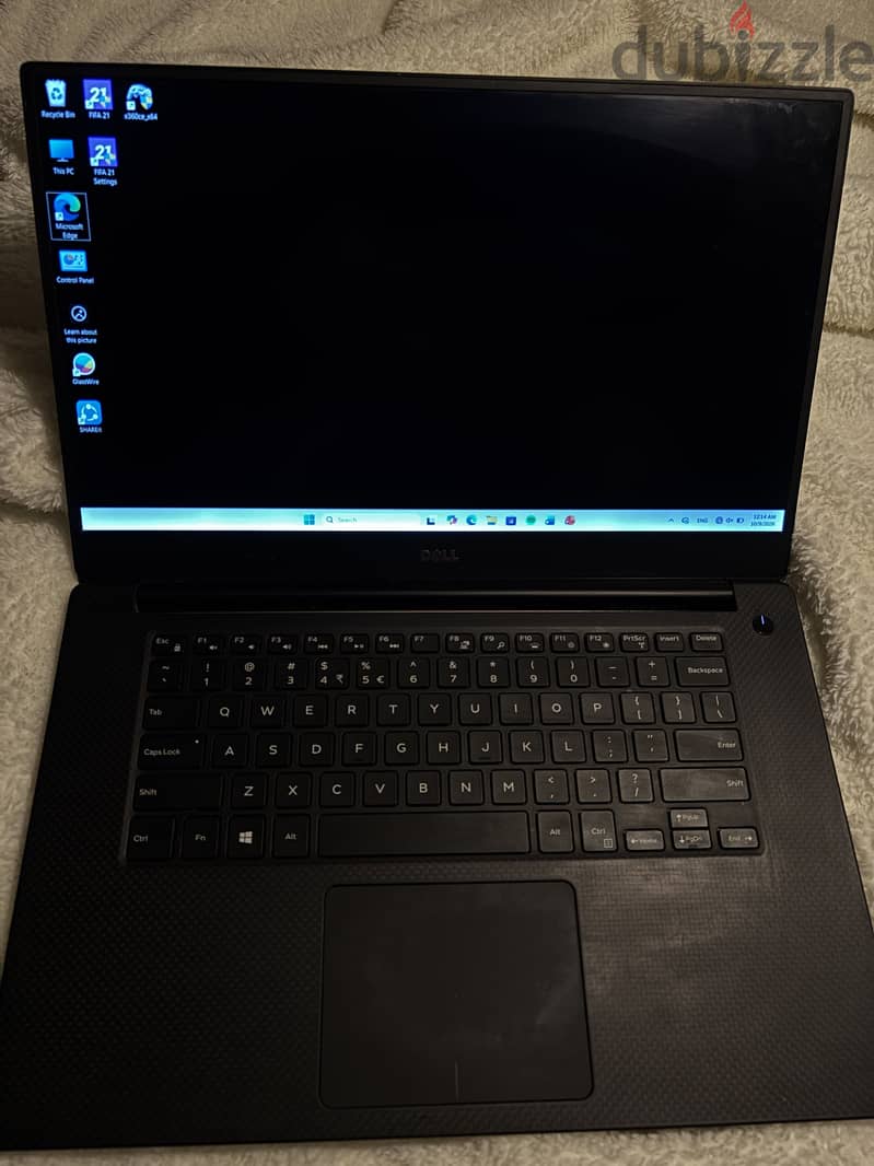 Dell precision 5520 1