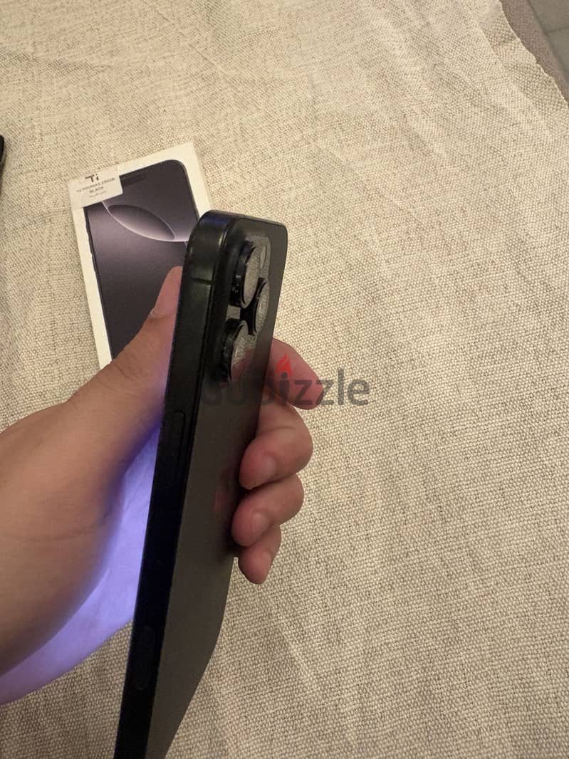 Apple - iPhone 16 Pro Max 1