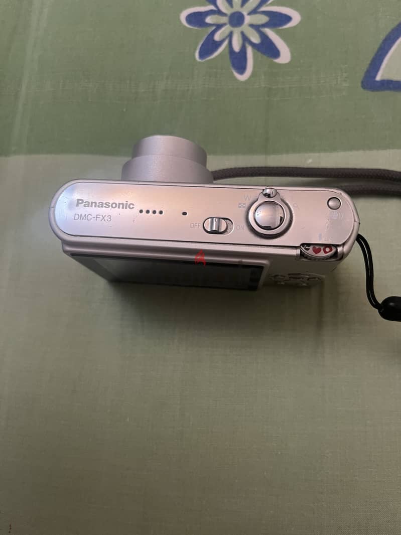 Panasonic DMC-FX3 2