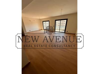 شقة للبيع في "سوان ليك ريزيدنسSwanlake Residence القاهرة الجديدة حسن علام متشطبه بالكامل جاهزه للاستلام فيو لاندسكيب و مكان في الجراچ .